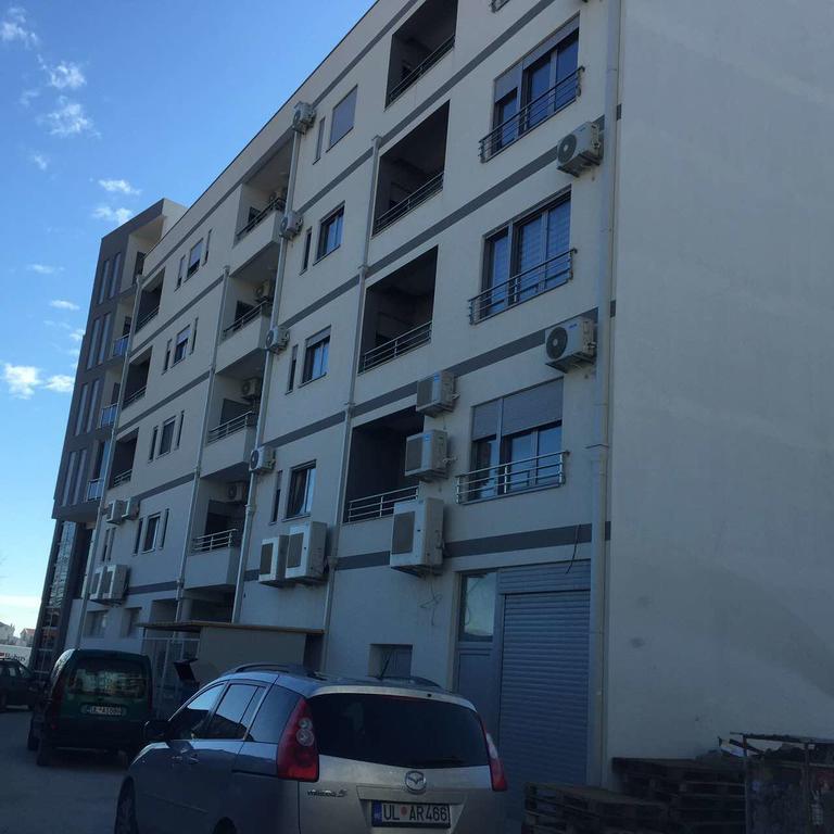 Apartman Dajana Ulcinj Esterno foto